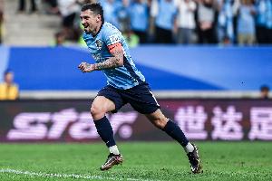 国际媒体爆：克卢日与布加勒斯特星队瞄准斯坦丘，其与英博之约明年冬将终结
